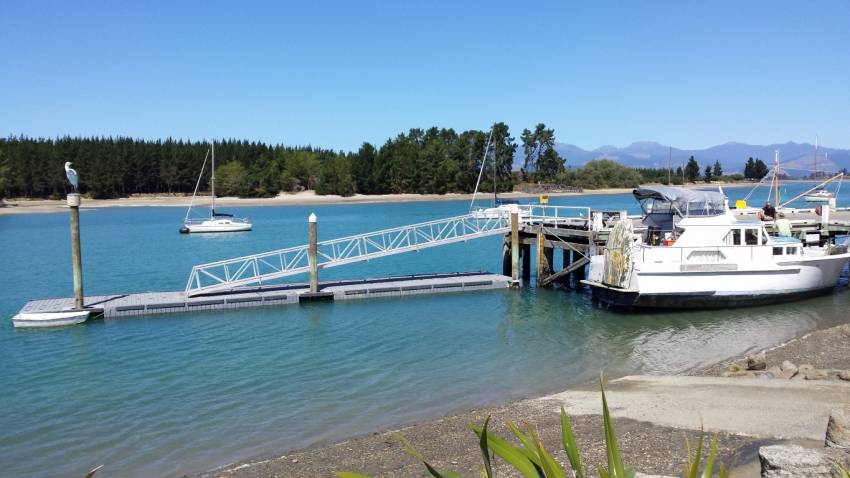 Mapua cycle ferry Medium
